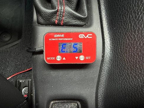 Used 2018 Jeep Wrangler Unlimited Rubicon AWD/4WD image 30
