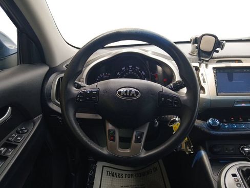 Used 2016 Kia Sportage LX AWD/4WD image 11