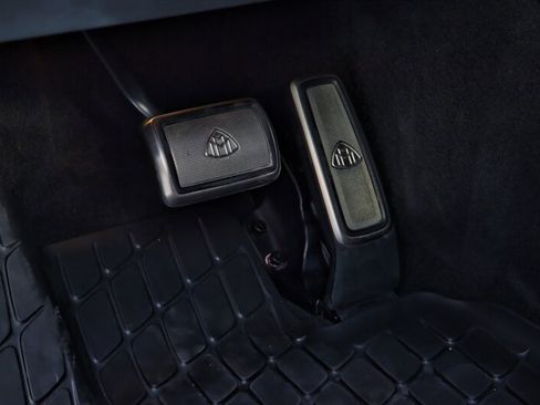 Used 2024 Mercedes-Benz Maybach GLS 600 4MATIC image 19