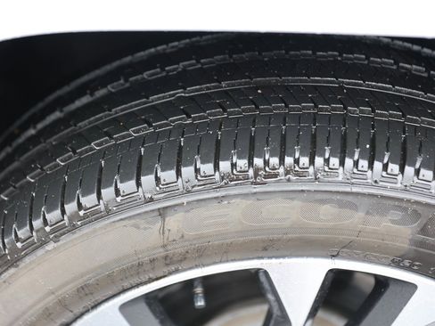 Used 2023 Jeep Grand Cherokee L Overland image 13