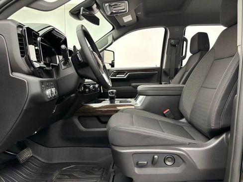 New 2026 GMC Sierra 1500 Elevation w/ LPO, Elevation Black Package image 15