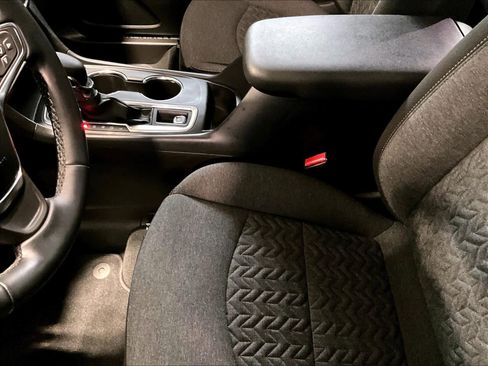 Certified 2024 Chevrolet Equinox LT image 20