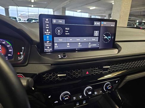 Used 2024 Honda Accord EX-L image 14