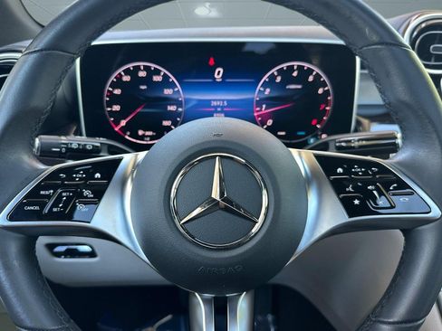 Used 2026 Mercedes-Benz GLC 300 4MATIC image 17