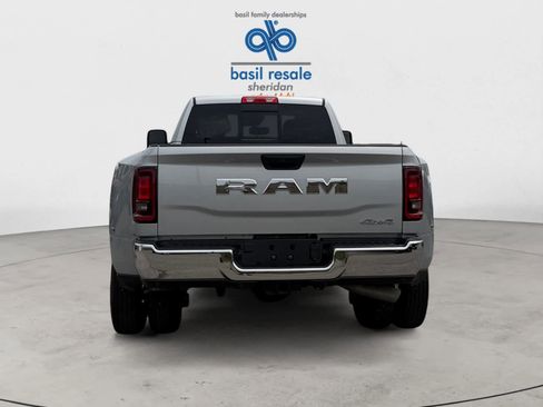 Used 2026 RAM 3500 Tradesman AWD/4WD image 5