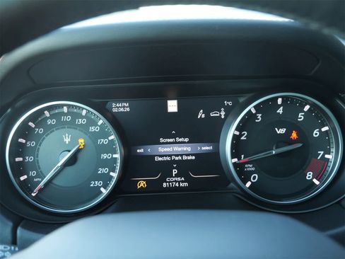 Used 2022 Maserati Levante Trofeo image 19