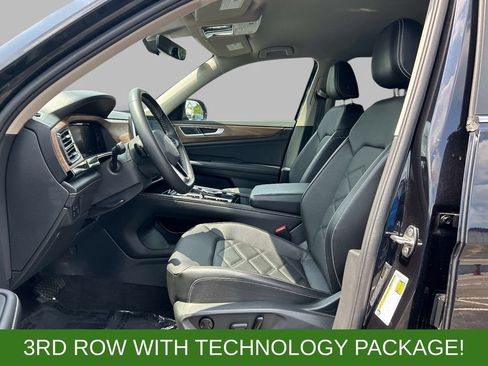Used 2024 Volkswagen Atlas SE AWD/4WD image 16