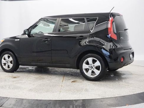 Used 2018 Kia Soul image 4