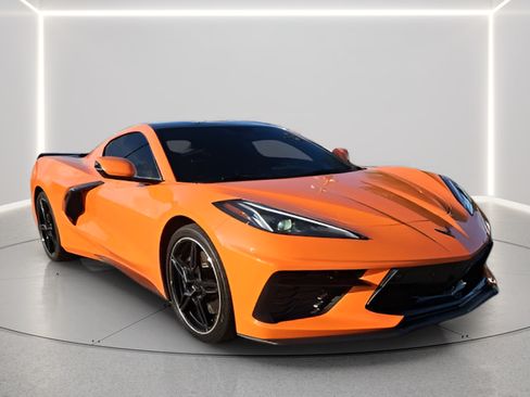 Used 2023 Chevrolet Corvette Stingray Premium Cpe w/ Z51 Performance Package RWD image 7