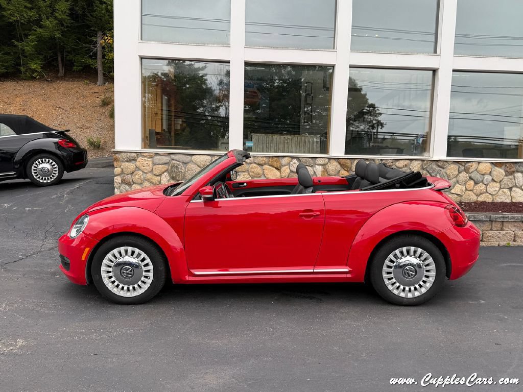Used 2014 Volkswagen Beetle 1.8T FWD image 11