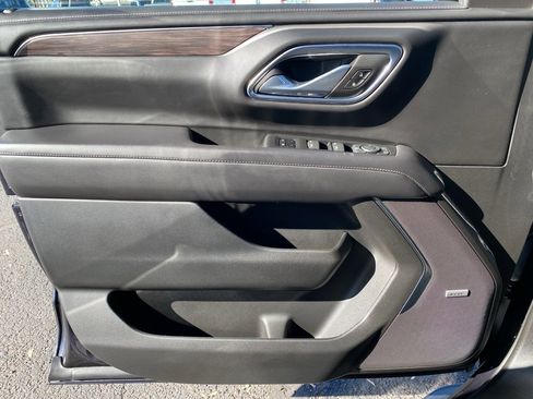 Used 2023 Chevrolet Tahoe LT image 37