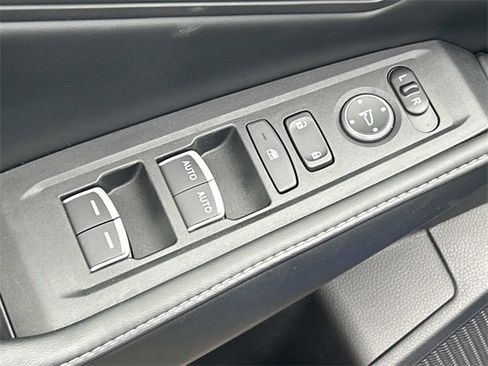 Used 2024 Honda Accord Sport image 17
