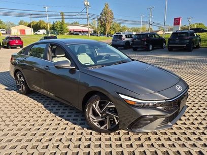 Used 2024 Hyundai Elantra Limited