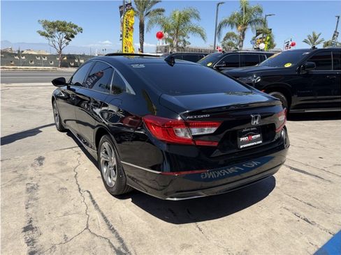 Used 2018 Honda Accord EX image 4