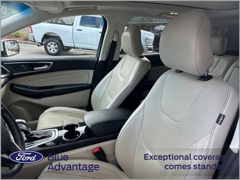 Used 2017 Ford Edge Titanium w/ Equipment Group 301A image 11