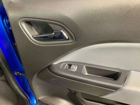 Used 2019 Chevrolet Colorado Z71 AWD/4WD image 35