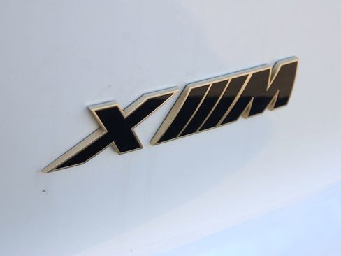 Used 2023 BMW XM AWD/4WD image 53