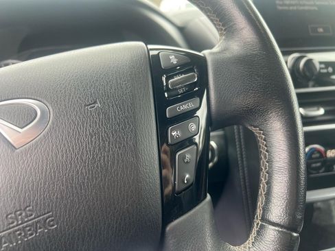 Used 2022 INFINITI QX80 Luxe image 14