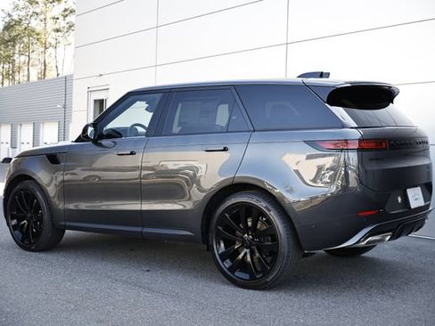 New 2026 Land Rover Range Rover Sport SE AWD/4WD image 7