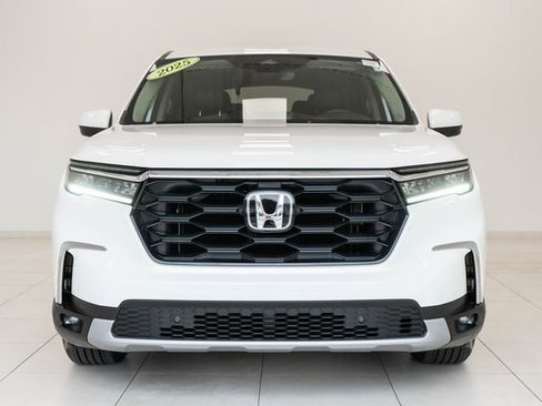 Used 2025 Honda Pilot EX-L image 5