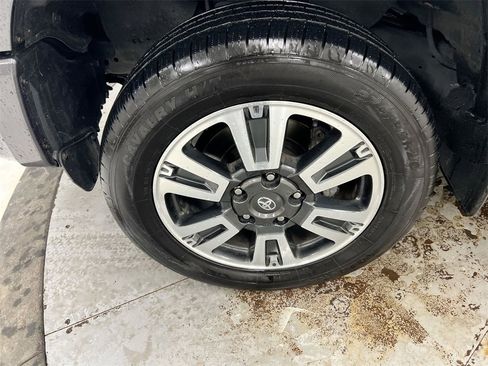 Used 2020 Toyota Tundra SR5 image 25