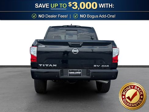 Used 2024 Nissan Titan SV AWD/4WD image 5