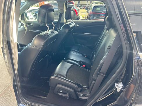 Used 2019 Dodge Journey Crossroad AWD/4WD image 15