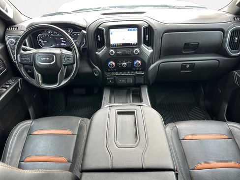 Used 2019 GMC Sierra 1500 AT4 w/ Off Road Performance Package AWD/4WD image 3