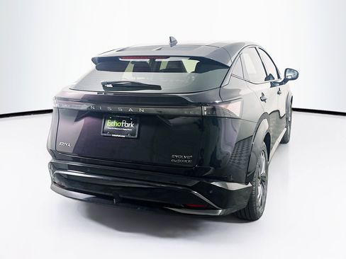 Used 2024 Nissan Ariya AWD image 9