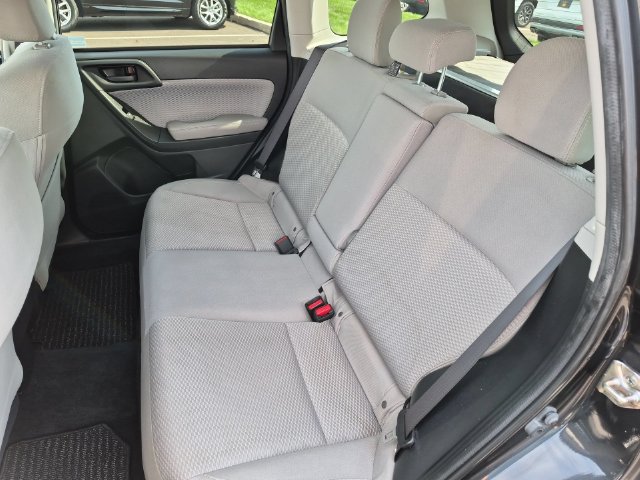 Used 2018 Subaru Forester 2.5i Premium AWD/4WD image 26