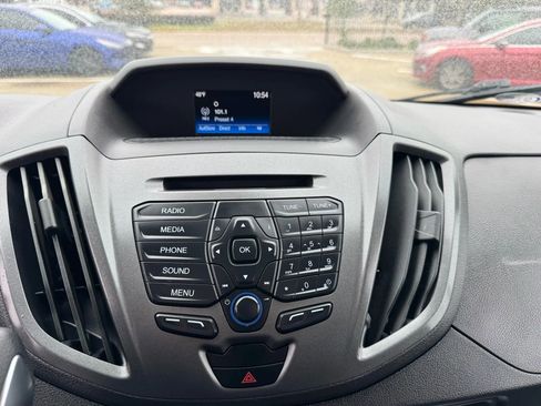 Used 2019 Ford Transit 150 XL image 39