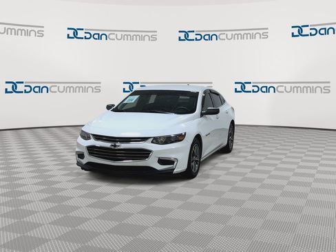 Used 2018 Chevrolet Malibu LS image 4