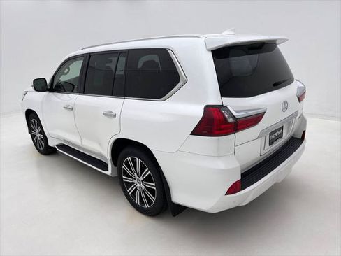 Certified 2021 Lexus LX 570 4WD w/ Luxury Package image 13