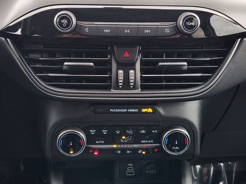 Used 2024 Ford Escape Active w/ Cold Weather Package image 20