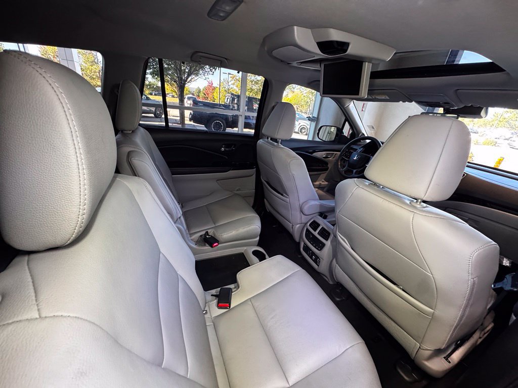 Used 2022 Honda Pilot Touring image 47
