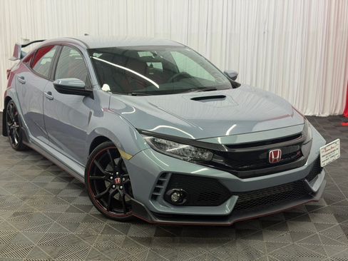 Used 2019 Honda Civic Type R image 1