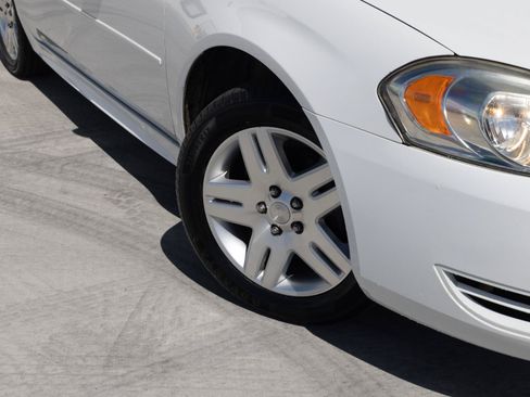 Used 2013 Chevrolet Impala LT FWD image 4