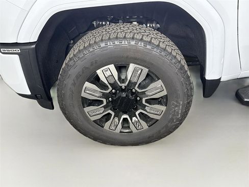New 2026 GMC Sierra 3500 Denali w/ Denali Reserve Package AWD/4WD image 26