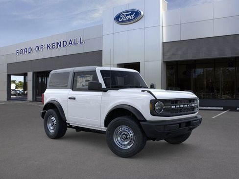 New 2025 Ford Bronco 2-Door image 7