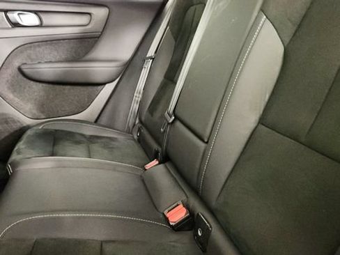 Certified 2023 Volvo C40 P8 Recharge Plus w/ Protection Package Premier AWD/4WD image 28