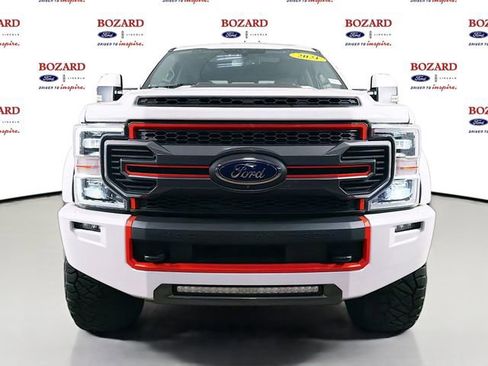 Used 2021 Ford F250 Lariat w/ Lariat Ultimate Package AWD/4WD image 2
