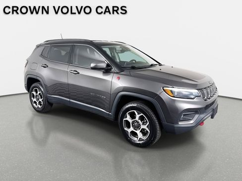 Used 2022 Jeep Compass Trailhawk w/ Trailhawk Elite Group image 4