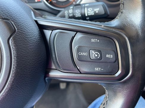 Used 2020 Jeep Wrangler Sport image 16