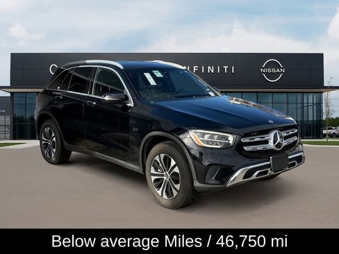 Used 2020 Mercedes-Benz GLC 350e 4MATIC image 3