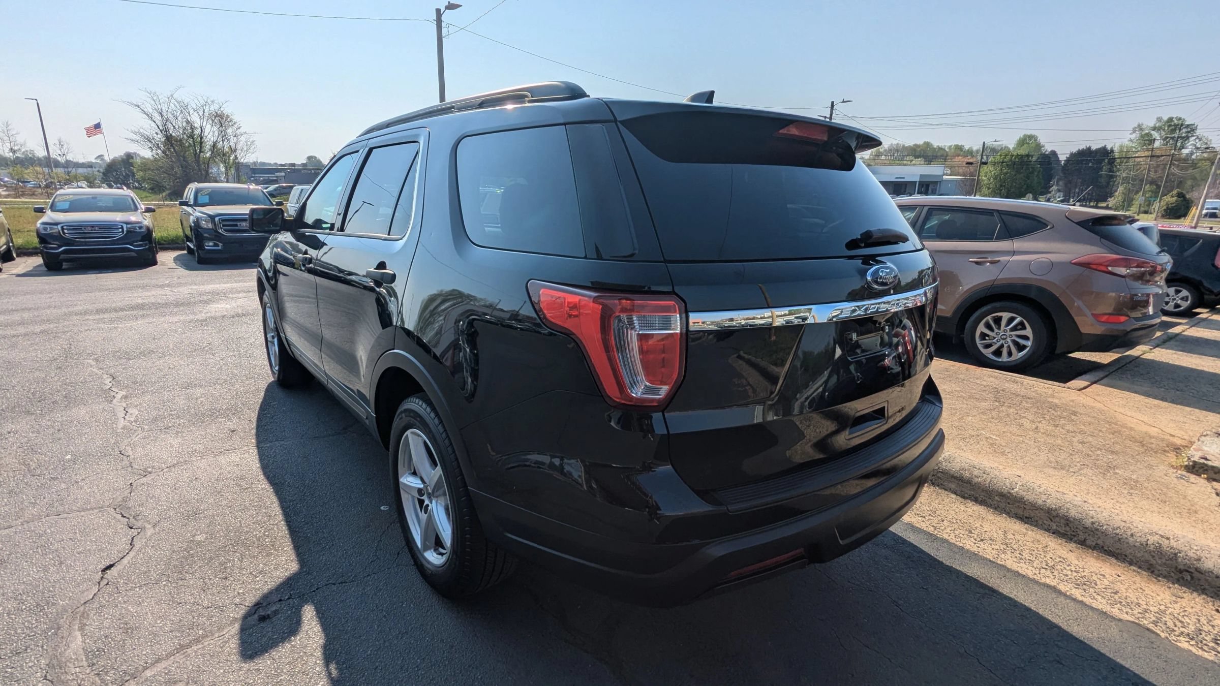 Used 2018 Ford Explorer FWD image 5