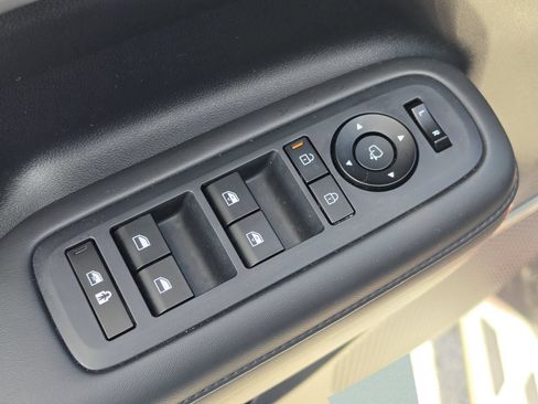 Used 2024 Hyundai Santa Fe Limited FWD image 21