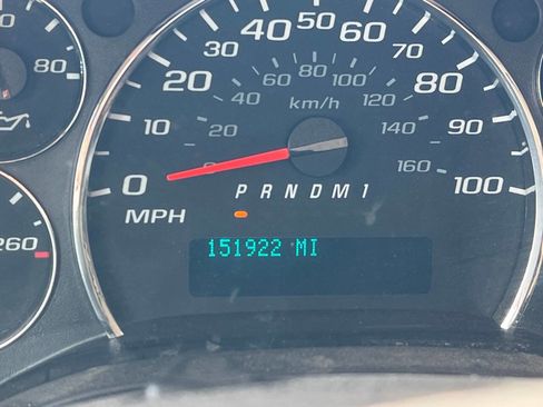 Used 2017 Chevrolet Express 3500 RWD image 19