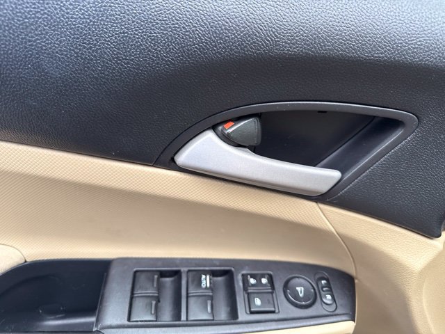 Used 2012 Honda Accord LX image 8