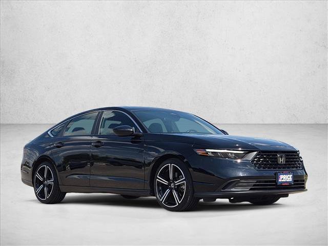 Used 2024 Honda Accord Sport image 3