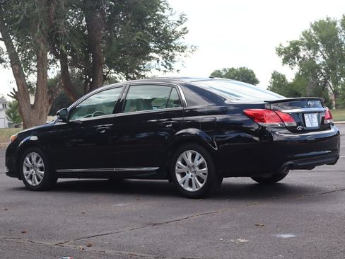 Used 2012 Toyota Avalon FWD image 7